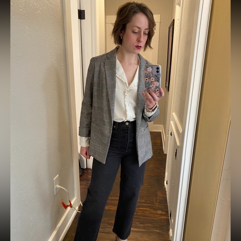 Everlane, Italian Wool, Oversized, Blazer in Glen Plaid! - Picture 5 of 16